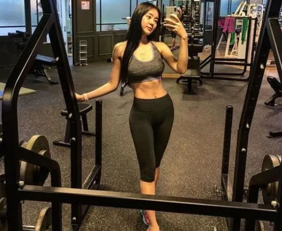 良咔完美人體身材比例